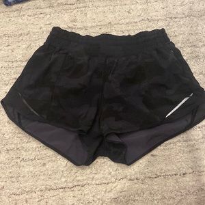 lululemon Hotty Hot shorts